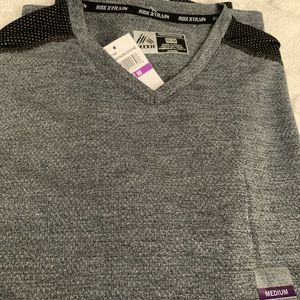 NWT RBX performance X Train active  V neck tee - medium